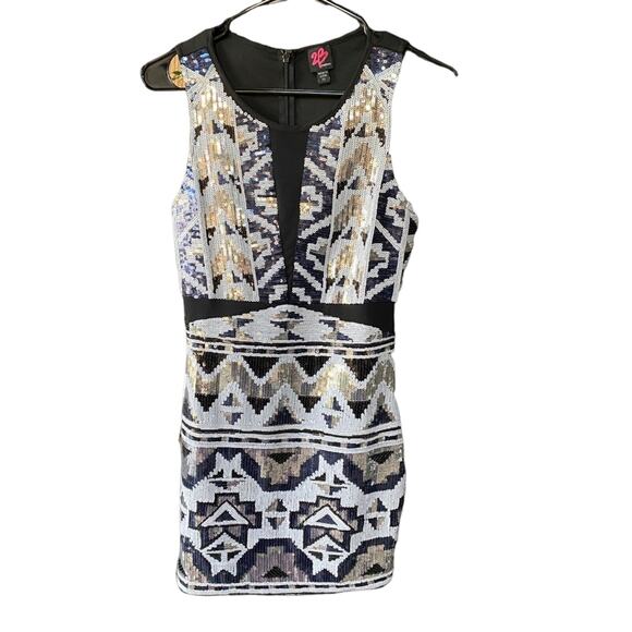 NWOT 2B Bebe Sequins BodyCon Sheer Netting Party Dress XS - Picture 6 of 6